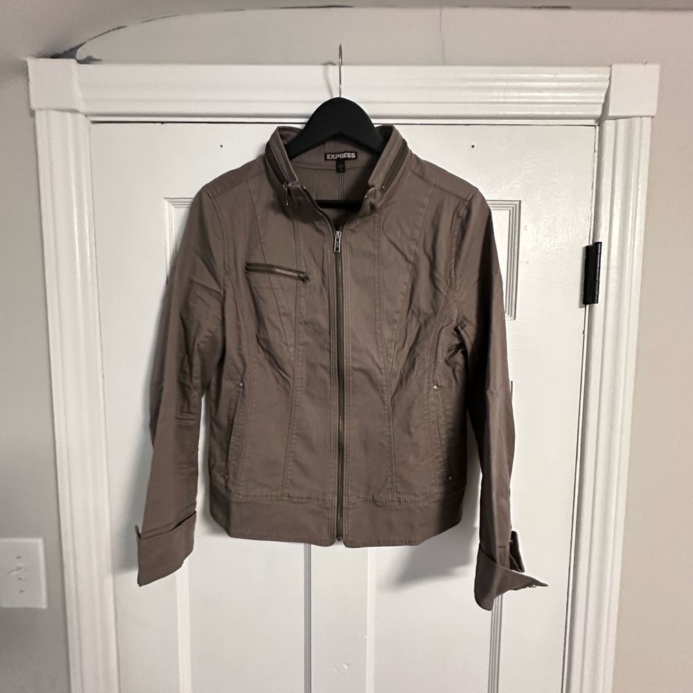 Express Tan Utility Jacket Lightweight Versatile
